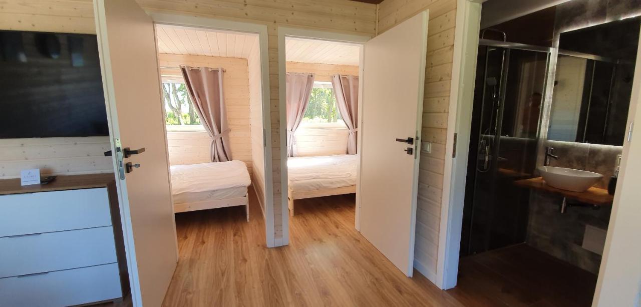 Lumi Resort Domki Letniskowe Z Podgrzewanym Basenem 里沃 外观 照片